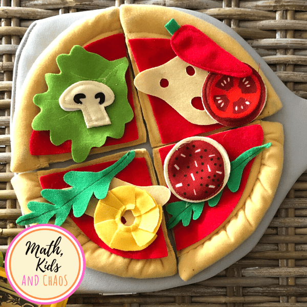 Play pizza for pretend play