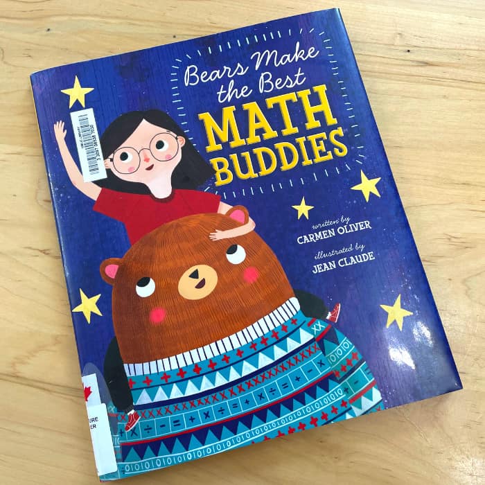 Book cover of children's book 'Bears make the best math buddies'.